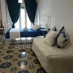 Tra Pirandello E Leopardi
