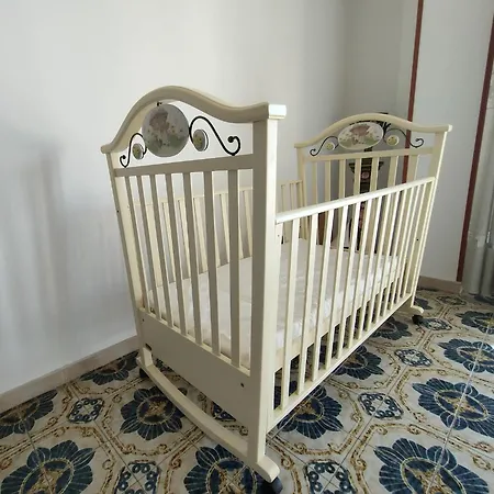 Tra Pirandello E Leopardi Bed & Breakfast 4*