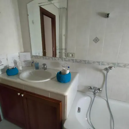 Tra Pirandello E Leopardi Bed & Breakfast Naples
