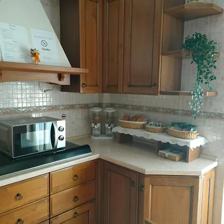Tra Pirandello E Leopardi Bed & Breakfast Naples