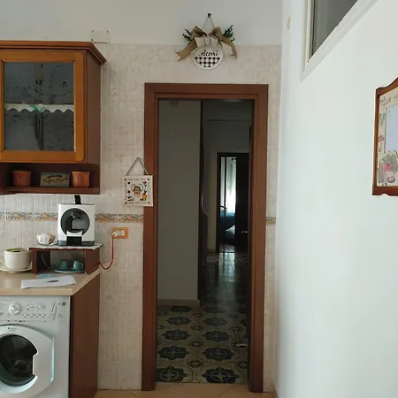 Tra Pirandello E Leopardi Couette-café 4*