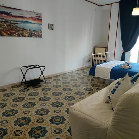 Bed & Breakfast Tra Pirandello E Leopardi *
